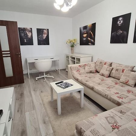 White Glamour Buzău Exterior photo