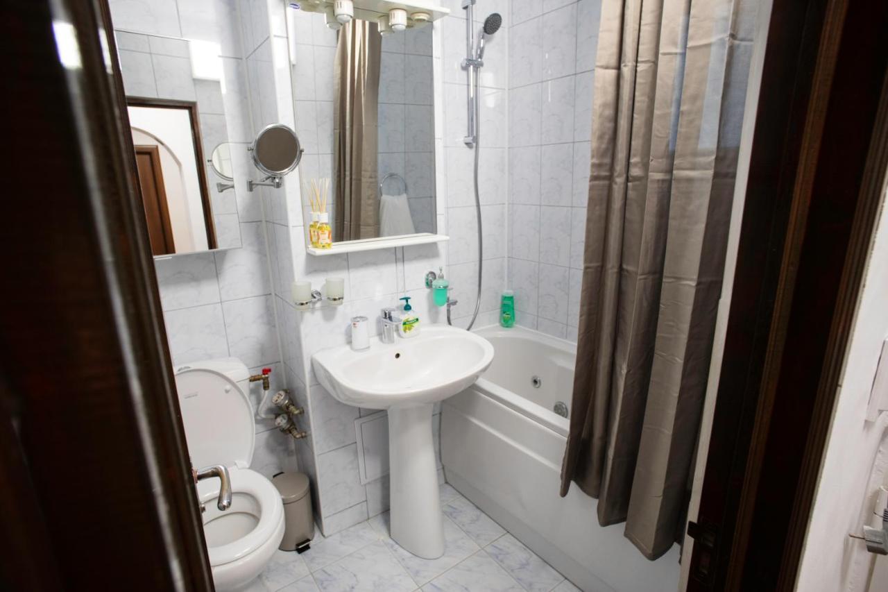 White Glamour Buzău Exterior photo