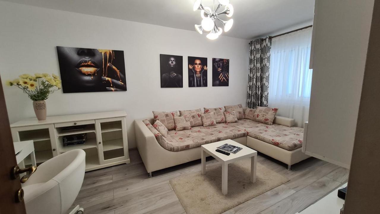 White Glamour Buzău Exterior photo